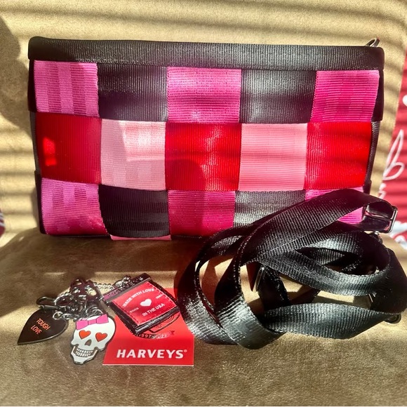 Harveys Pink and Black Checkered Wristlet